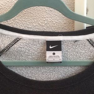 Women’s Nike Sweatshirt (Dark Grey)